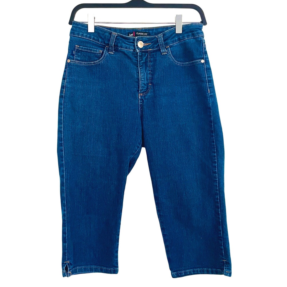 Lee Classic Fit Capri Jeans Medium Wash Denim Cropped Pants Size 8 Medium‎